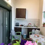 Erjon Apartment *