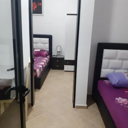 Erjon Apartment *