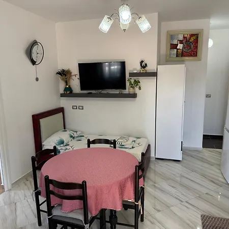 Apartmán Erjon *